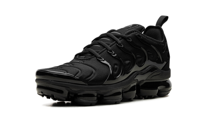 Air Vapormax Plus  Triple Black