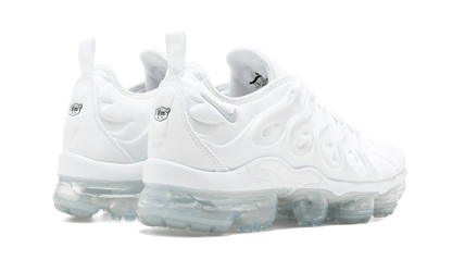 Air Vapormax Plus  Triple White