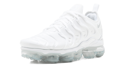 Air Vapormax Plus  Triple White