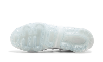 Air Vapormax Plus  Triple White