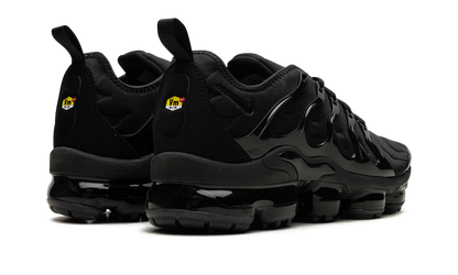 Air Vapormax Plus  Triple Black