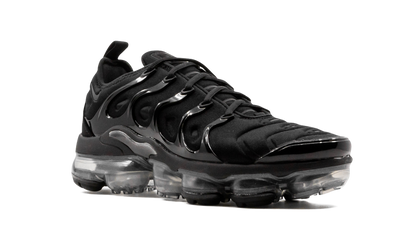 AIR VAPORMAX PLUS WMNS  Triple Black