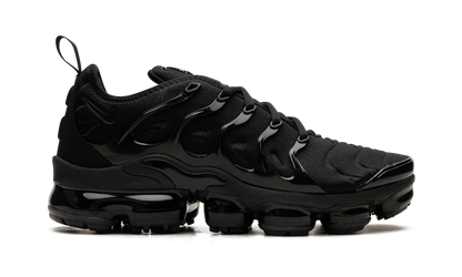 Air Vapormax Plus  Triple Black